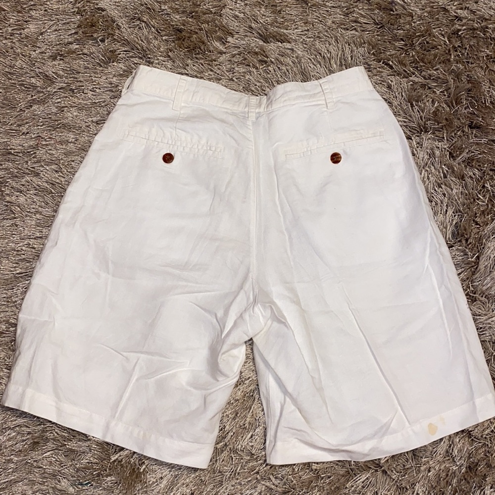 Structure White Shorts - Picture 3 of 4